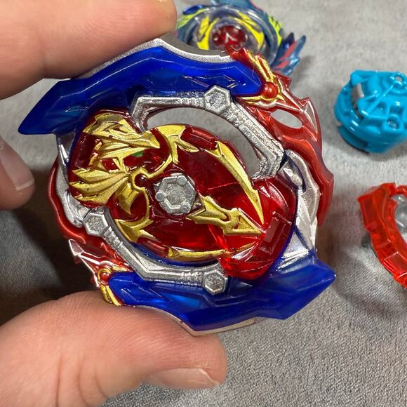 Bey Blades Beyblade Lot Tops Metal Ring Bottom 4 Pieces Total - Picture 2 of 8
